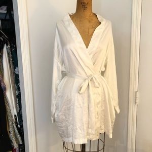 VS silk robe